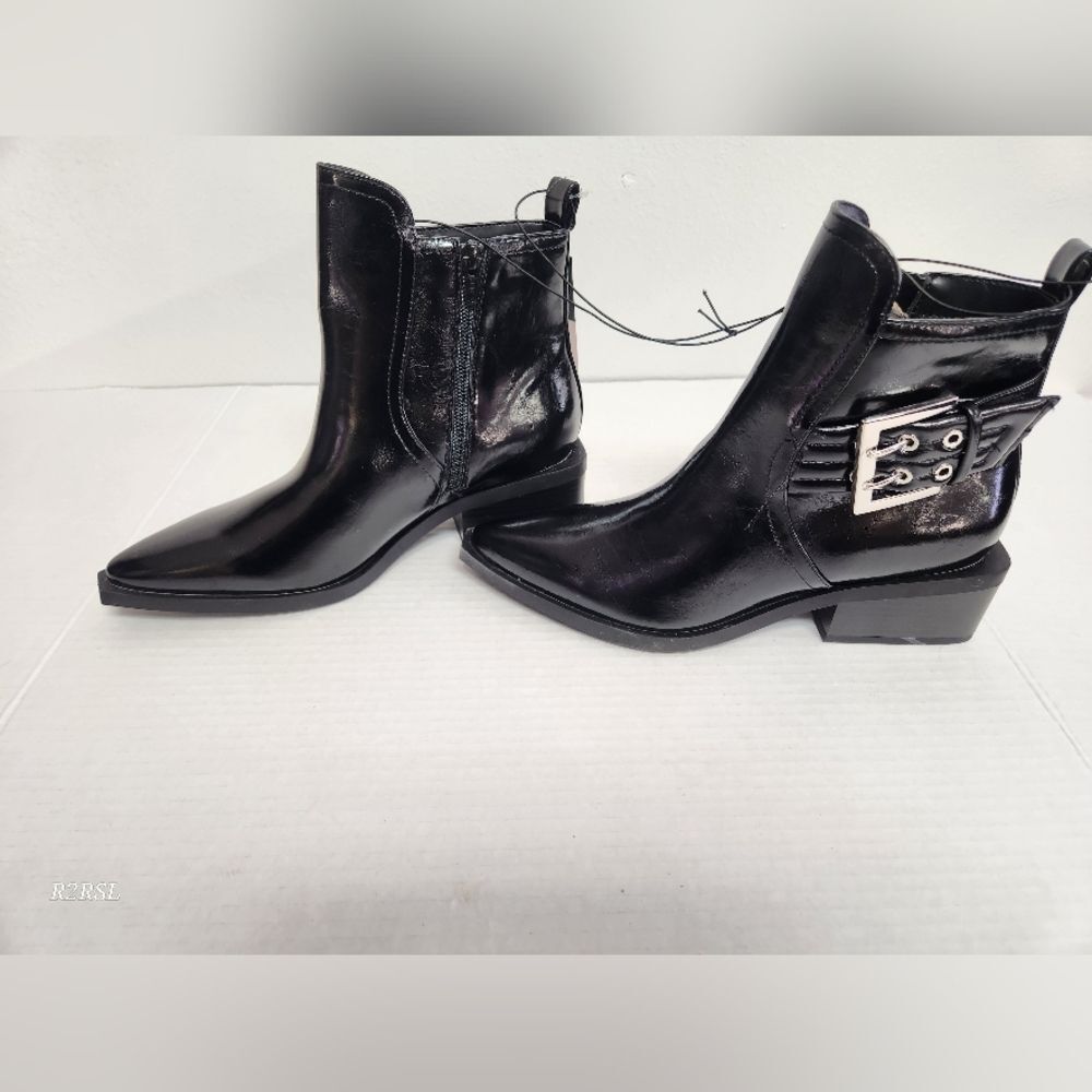 Wild Fable Giovanna Black Shiney Ankle Buckle Square Toe Boots Womens 7.5 NWT